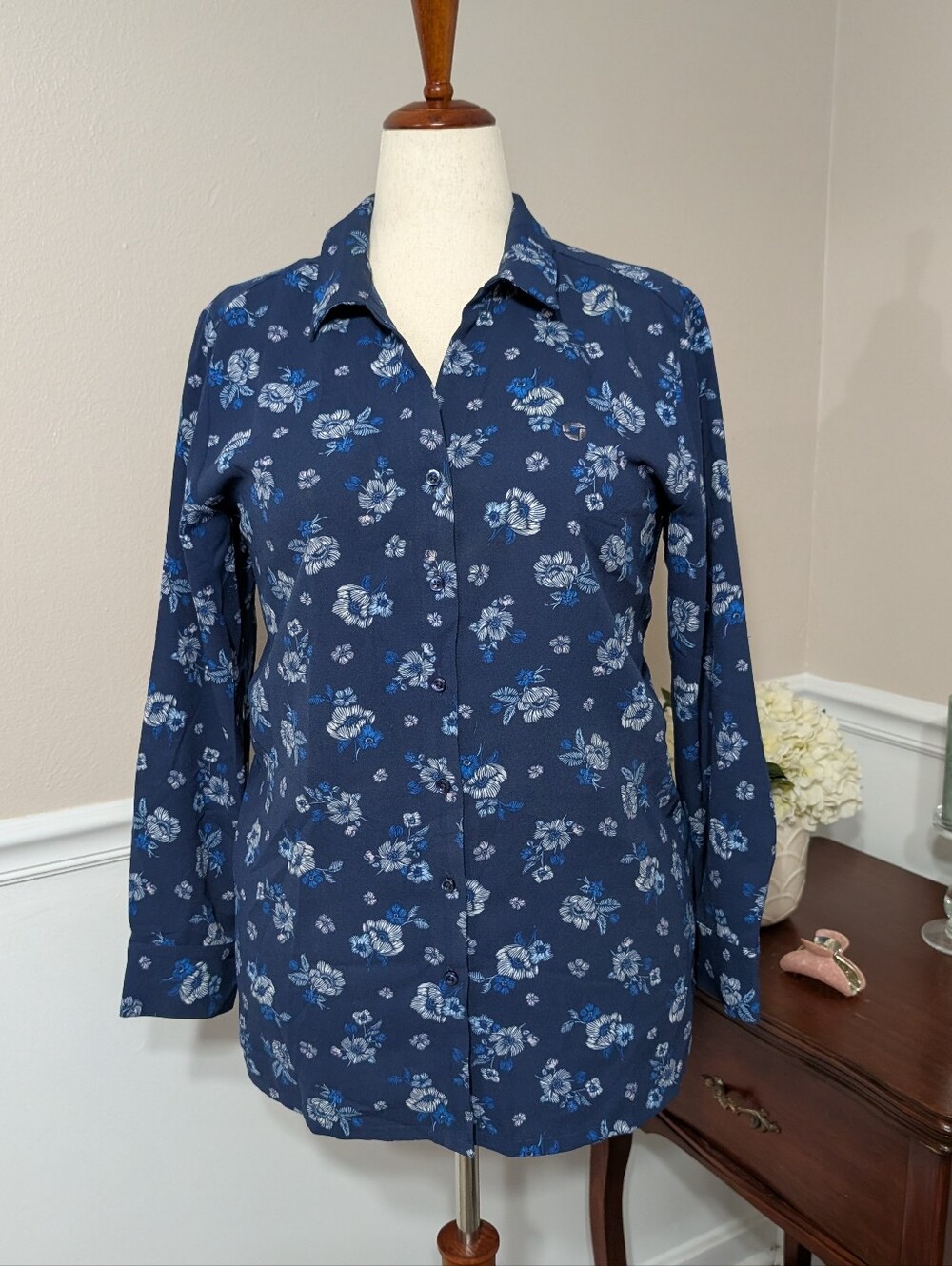 Chase Bank Lands End Apparel Floral Tunic